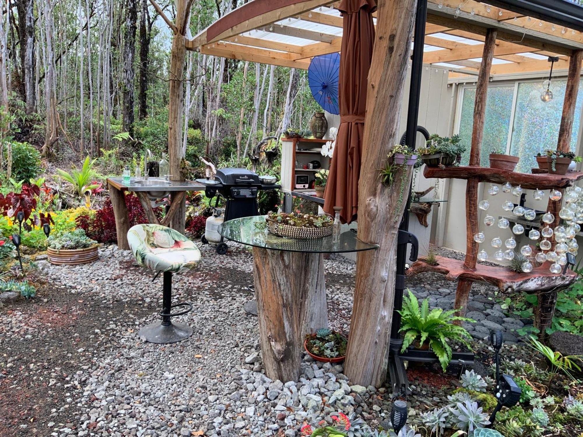 Exotic Garden Cottage At Amazing Volcano Fissure Mountain View Exterior photo